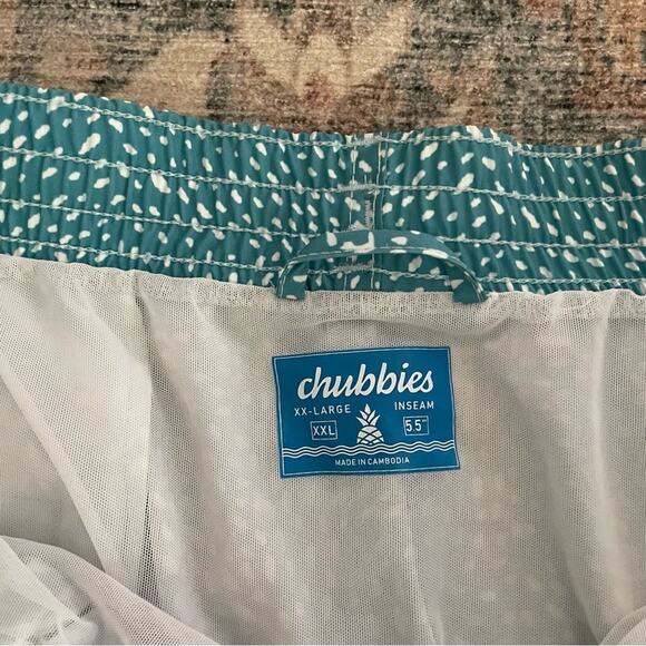 Chubbies The Whale Shark Classic Swim Trunks 5.5” XXL - Picture 6 of 11